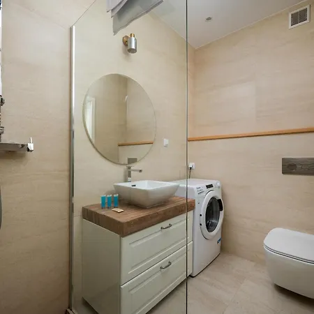 Kolska Charming By Bookinghost Apartamento
